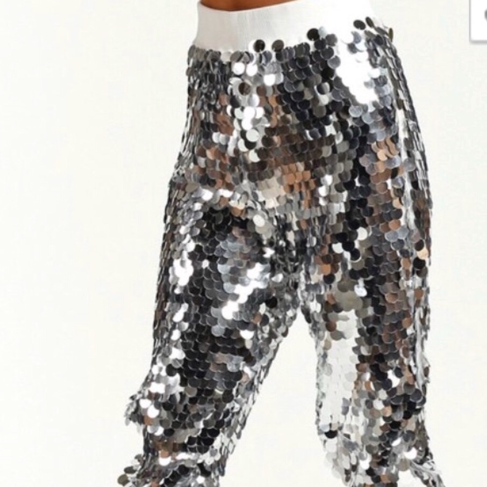 Looking for these... does anyone have these 4 sell