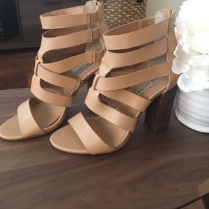 Steve Madden Tan Sandals