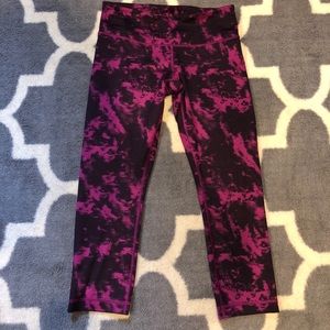Lululemon crop wunder unders