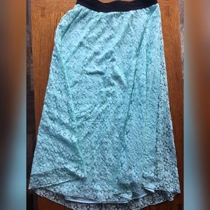Lularoe large Lucy skirt