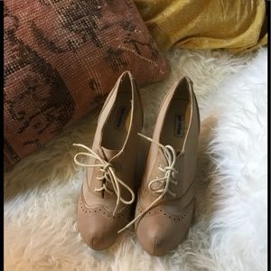 Not Rated Oxford Heels