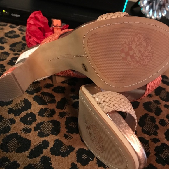 Sandals - Picture 4 of 4