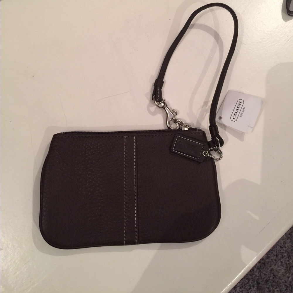 Coach wristlet brown leather NWT