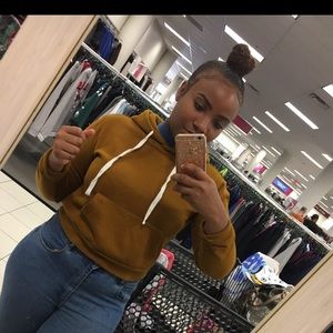 Meet your Posher, Ameerah