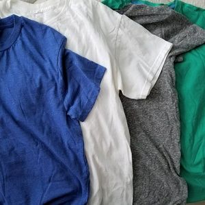 Mens T-shirts - 4 shirts - Mens S