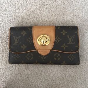 Louis Vuitton Wallet