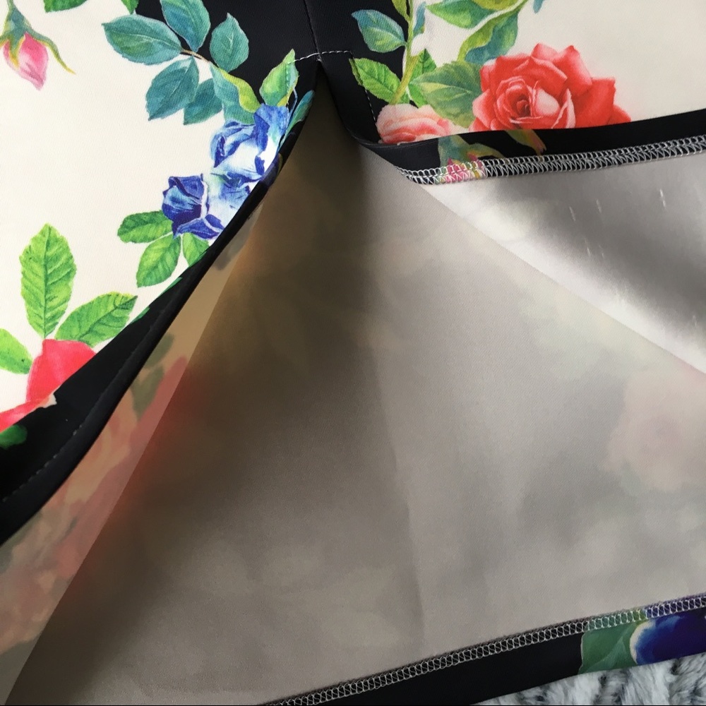 New Scuba Floral Print Pencil Skirt - Picture 4 of 5