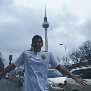 Meet your Posher, Ramiro