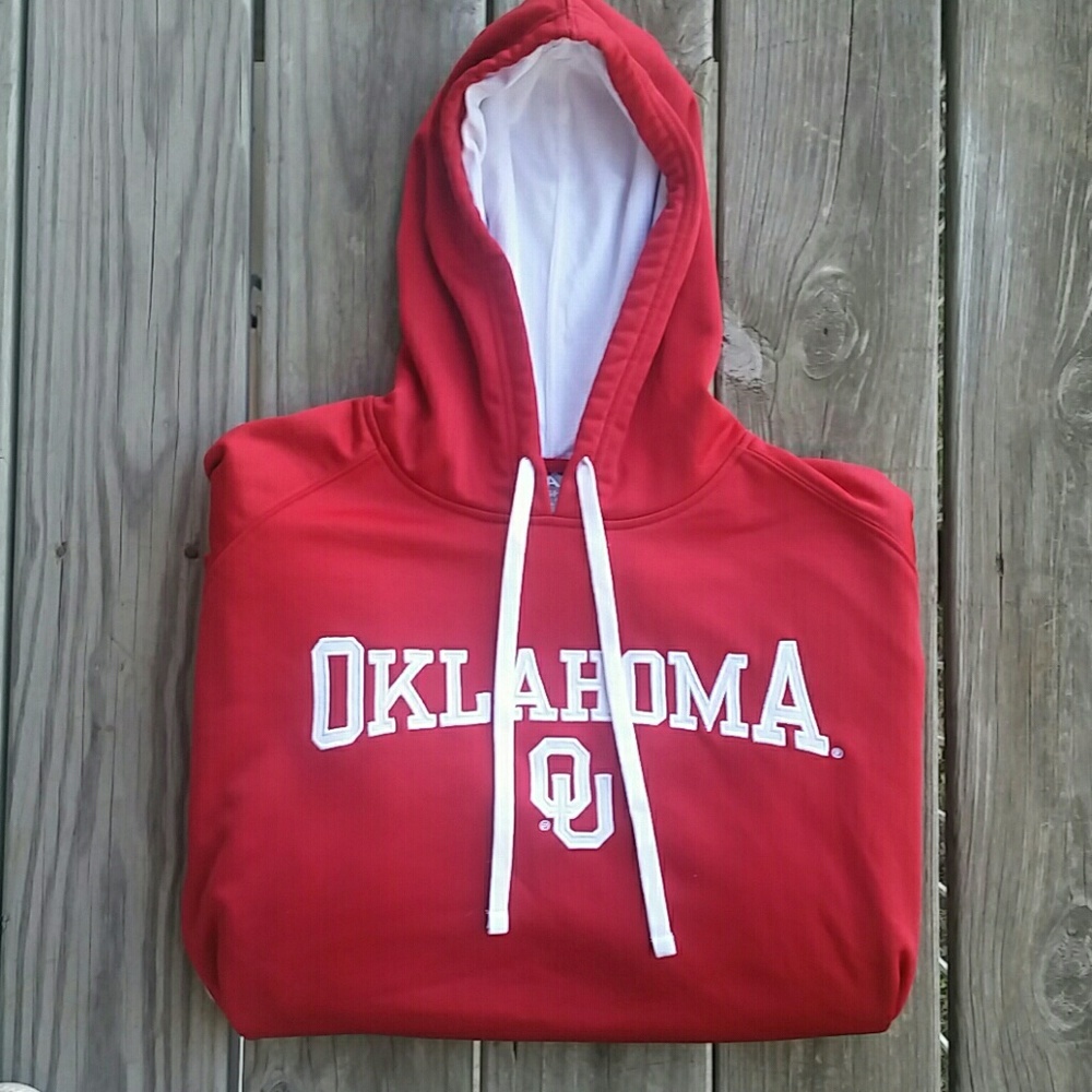Oklahoma University red and white fleece hoodie