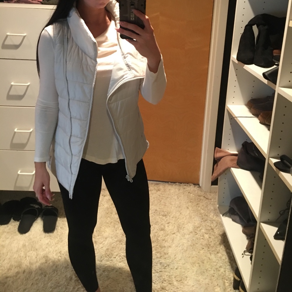 Gray athletic puff vest by Reebok.