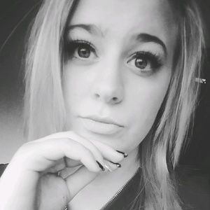 Meet your Posher, Makayla