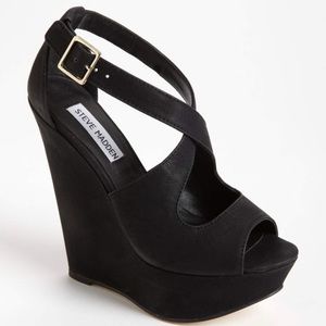 Steve Madden Xternal black wedge