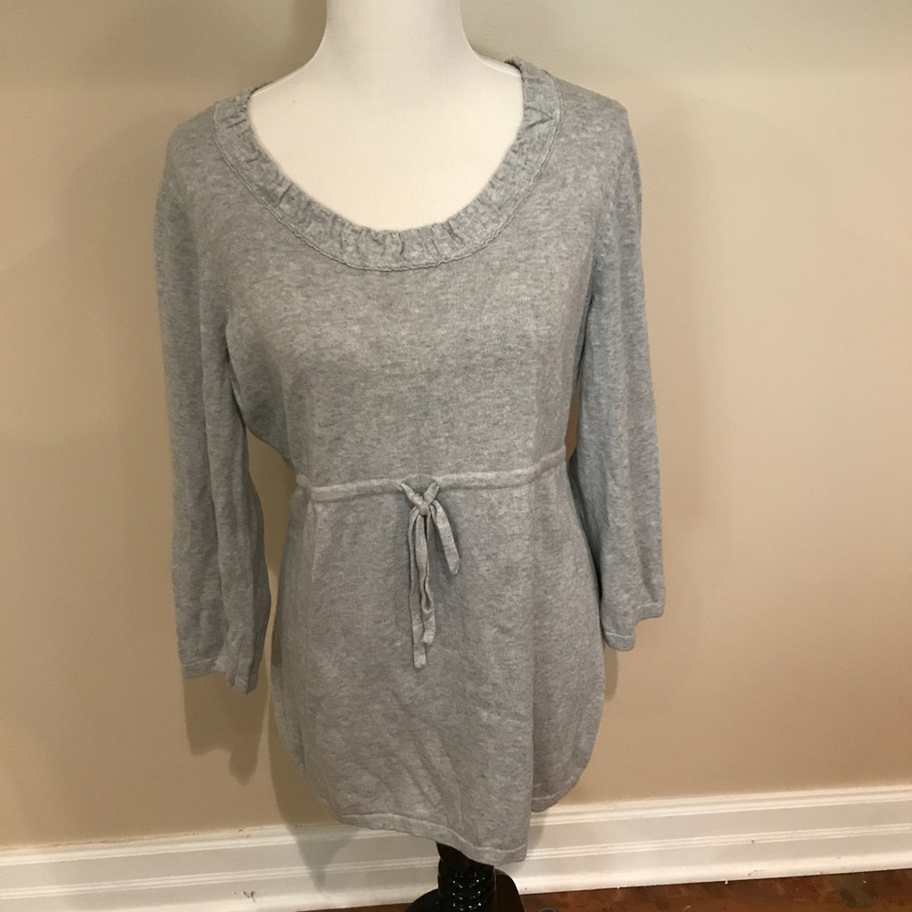 Oh baby by motherhood maternity gray L sweater