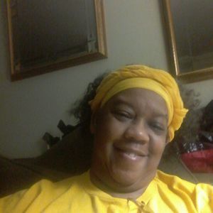 Meet your Posher, Paula