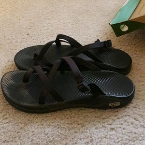 Womens Black Zong Chaco Size 11