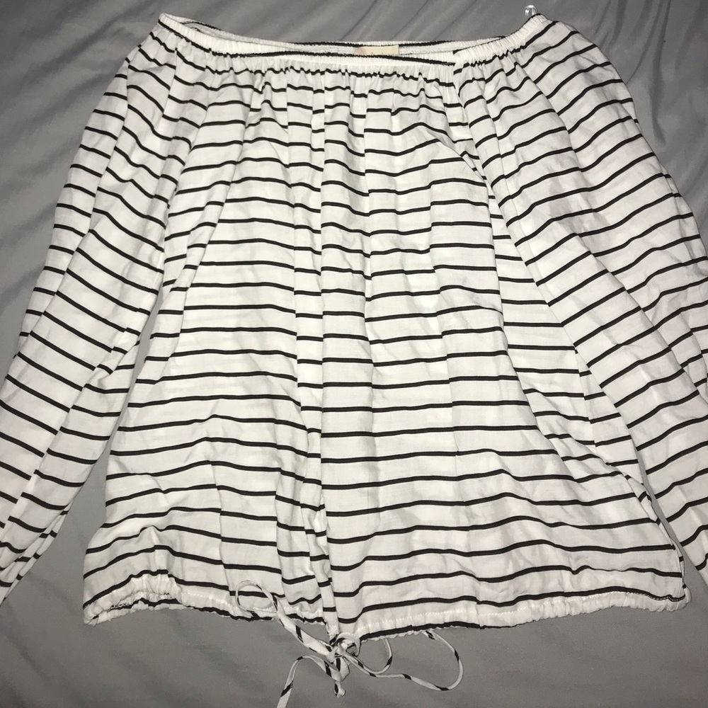 Altard state top off the shoulder top