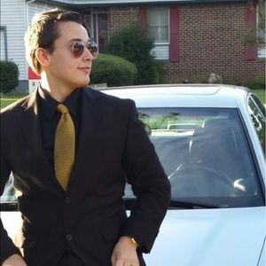 Meet your Posher, Kyle