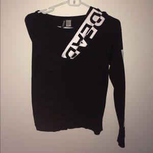 H&M long sleeve "DEADLY" shirt