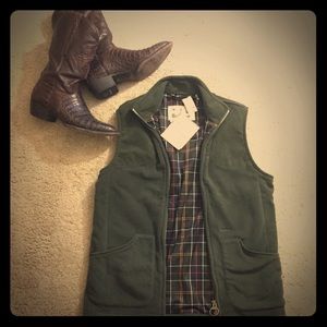 Brand new, never worn Barbour vest
