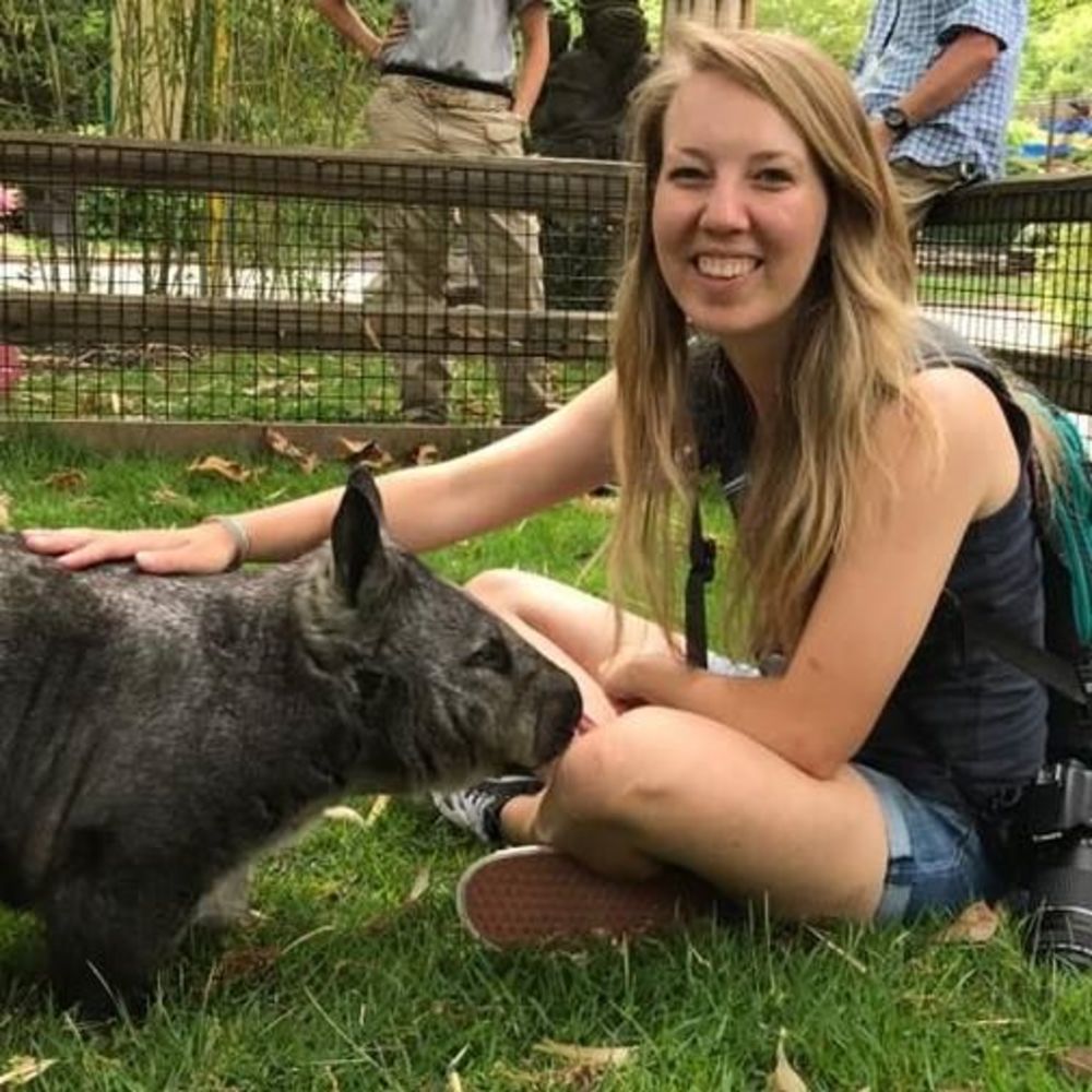 Meet your Posher, Lauren