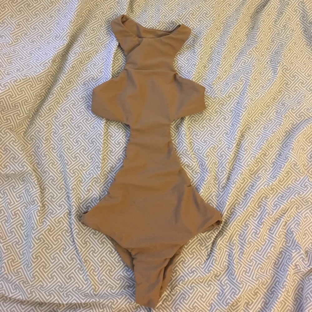 Mikoh Osaka one piece