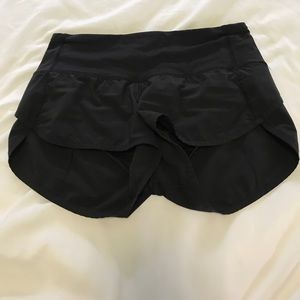 Black lululemon speedy short