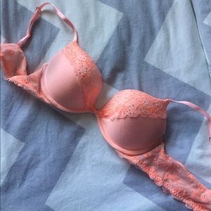 Victorias Secret Push-up Bra