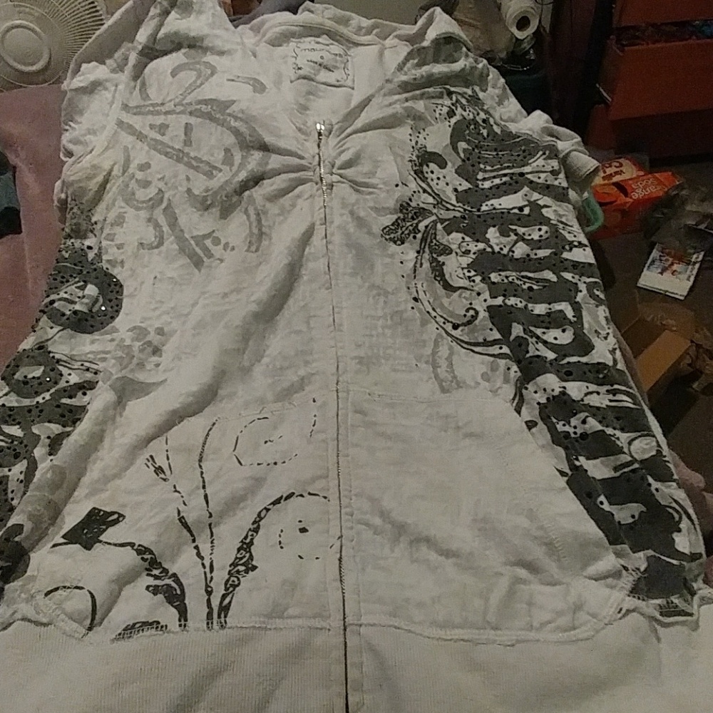 Maurices size 0 short sleeve zip up top