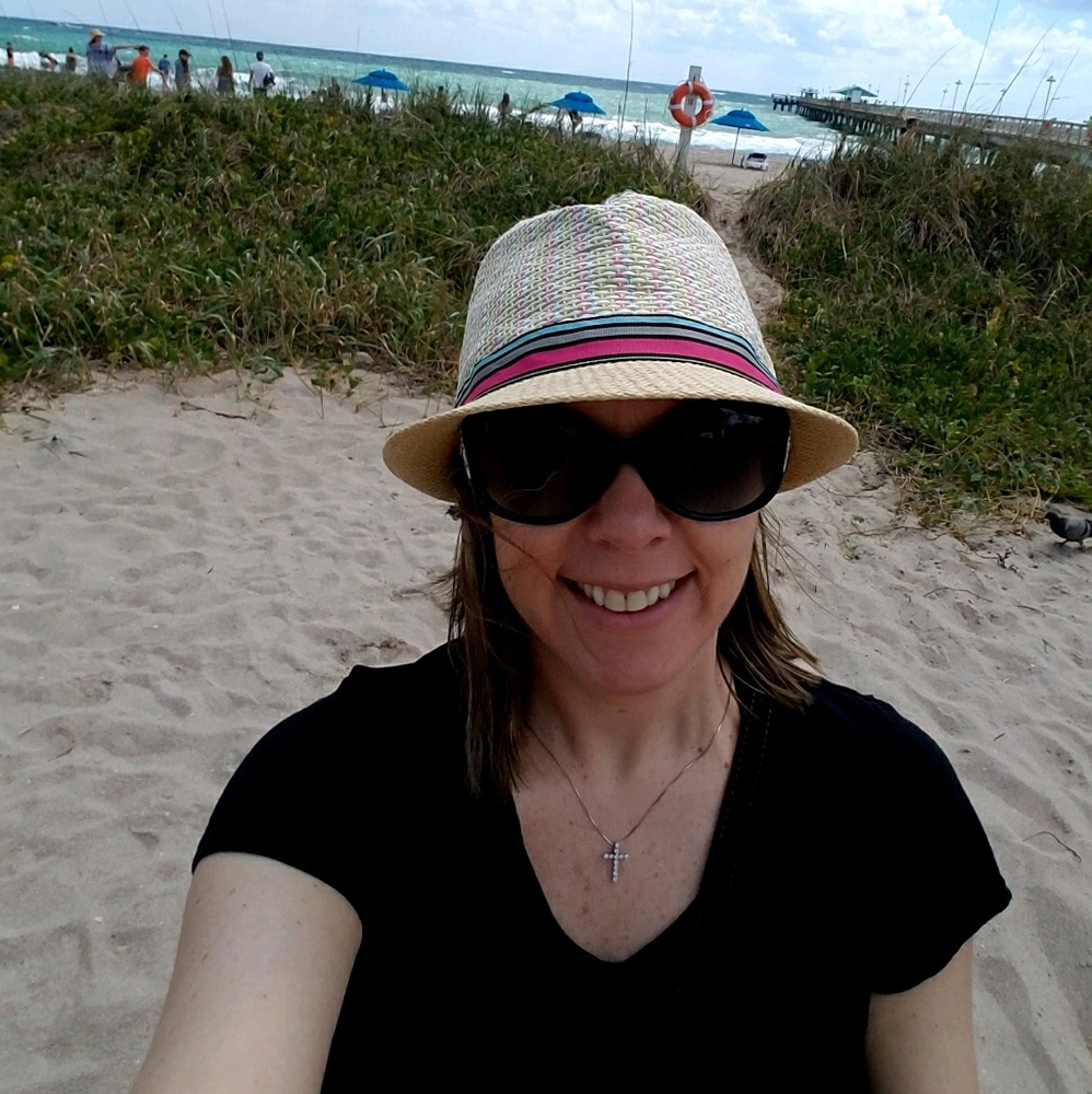 Meet your Posher, Angel