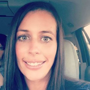 Meet your Posher, Carissa