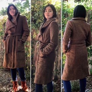 Coat in Wool Blend with Funnel Neck and Tie Waist