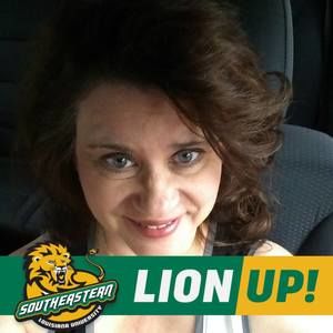 Meet your Posher, Alexia