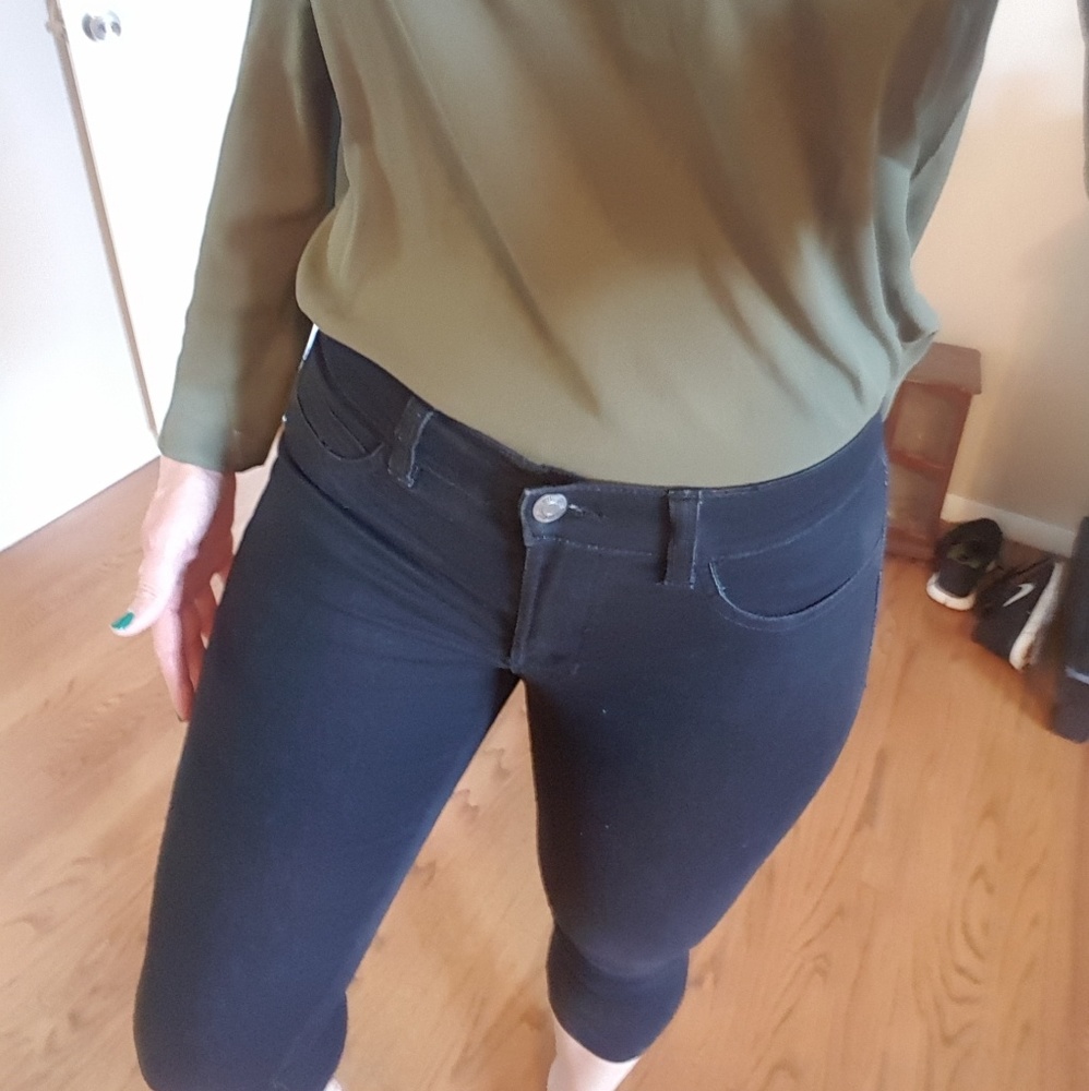 Joe Fresh super stretch denim capri
