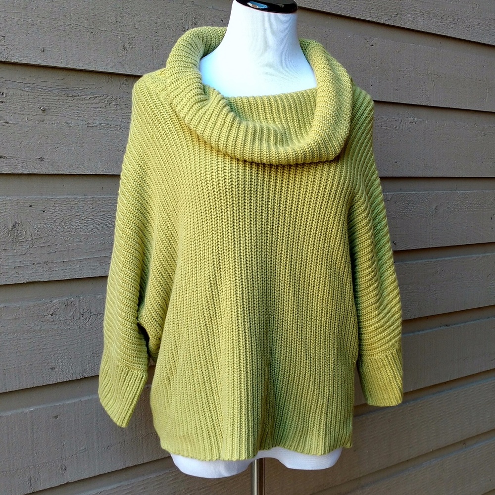 Chico's Cowl Neck Knit 3/4 Sleeve Oversize Sweater