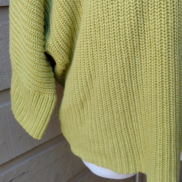 Chico's Cowl Neck Knit 3/4 Sleeve Oversize Sweater - Picture 4 of 5