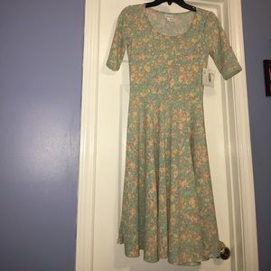 Lularoe Nicole dress