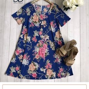 Short Sleeve Dress