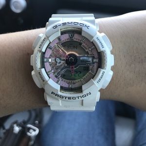 G-shock watch (ladies)