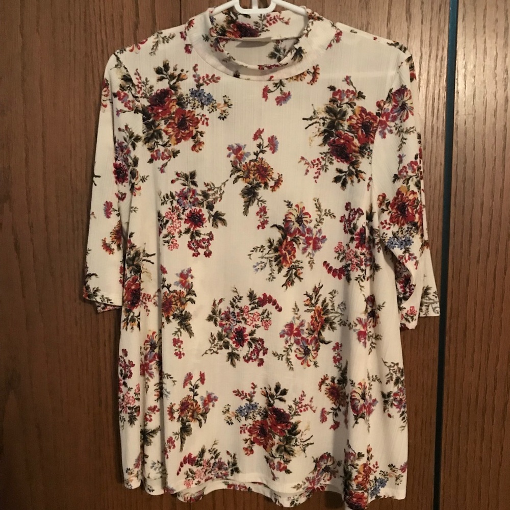 HIP floral top
