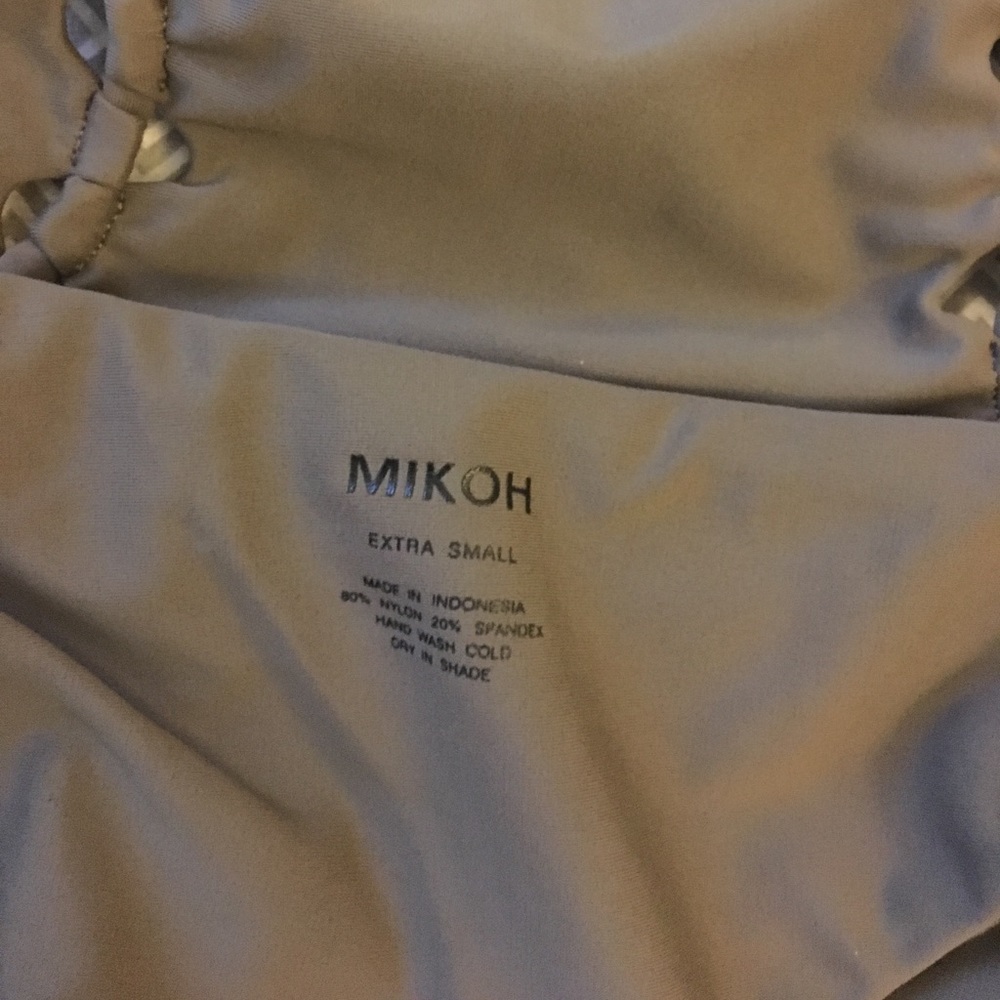 Mikoh mahina one piece - Picture 5 of 5