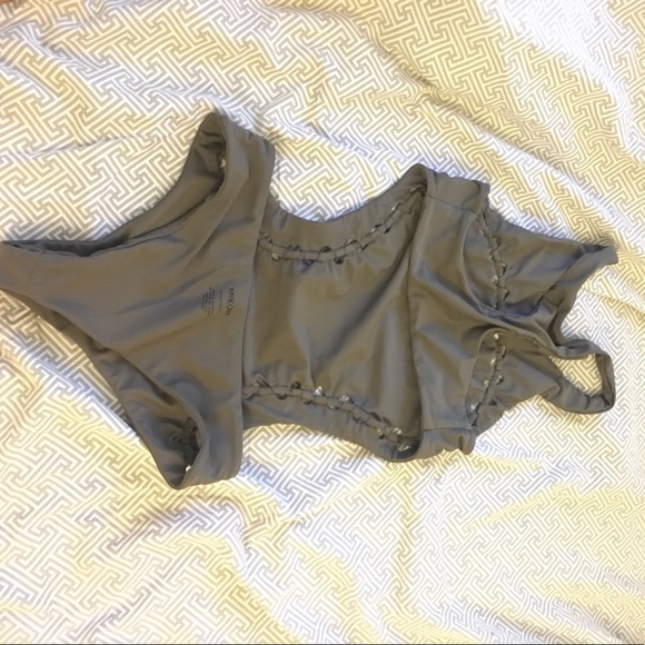 Mikoh mahina one piece - Picture 4 of 5