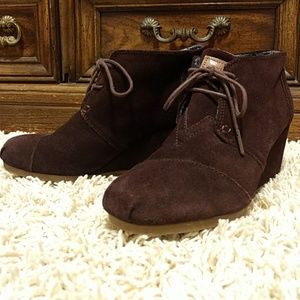 Toms Suede Wedges
