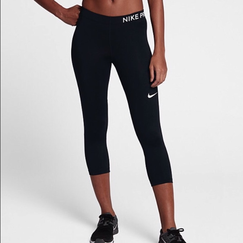 Women's Nike dri-FIT crops
