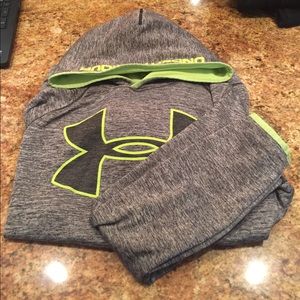 Under Armour Sweatshirt