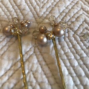 Decorative bobby pins - pink and clear beads