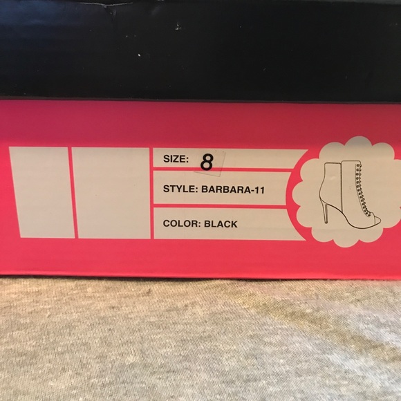 Black high heel booties - Picture 4 of 4