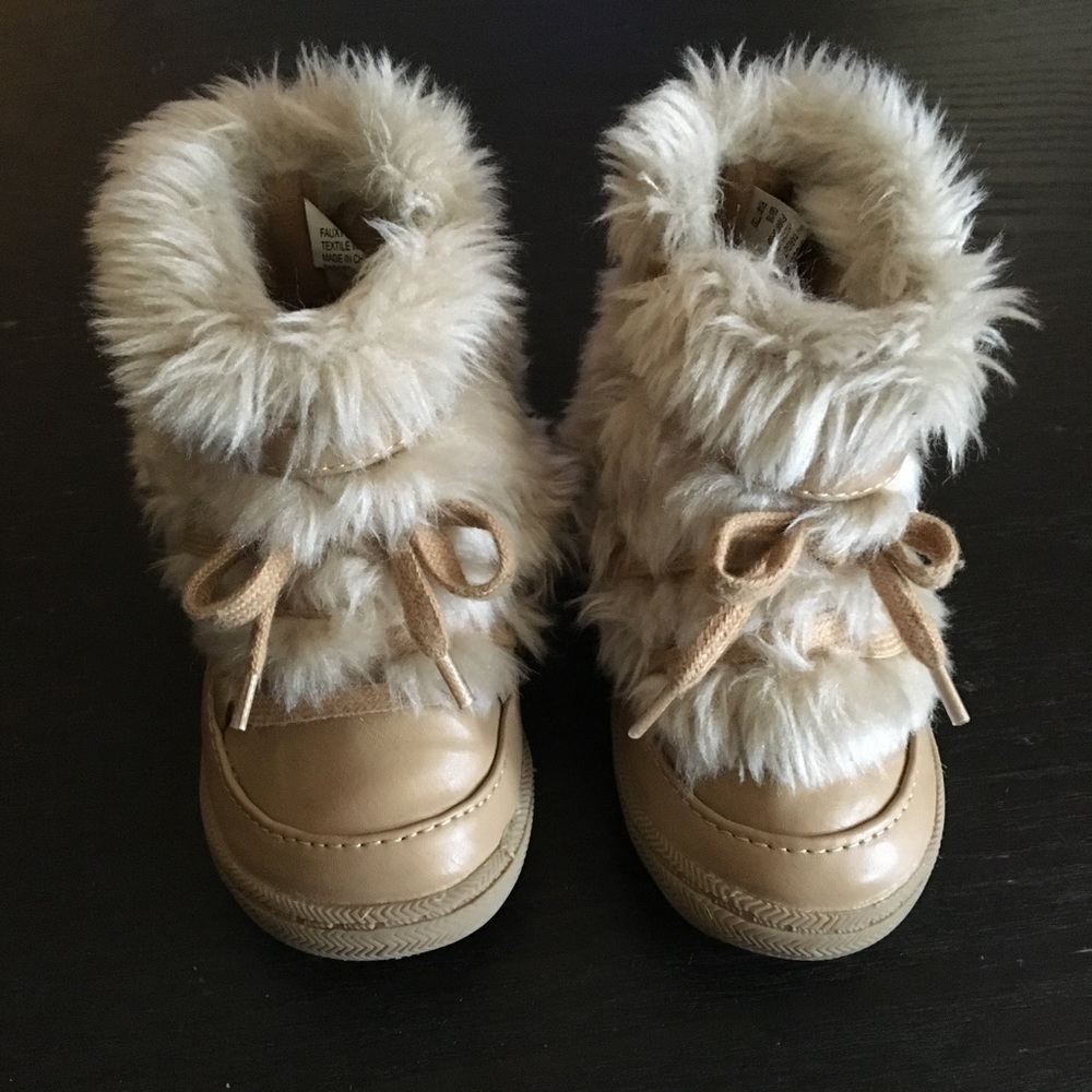 Faux Fur Boots Toddler Size 5