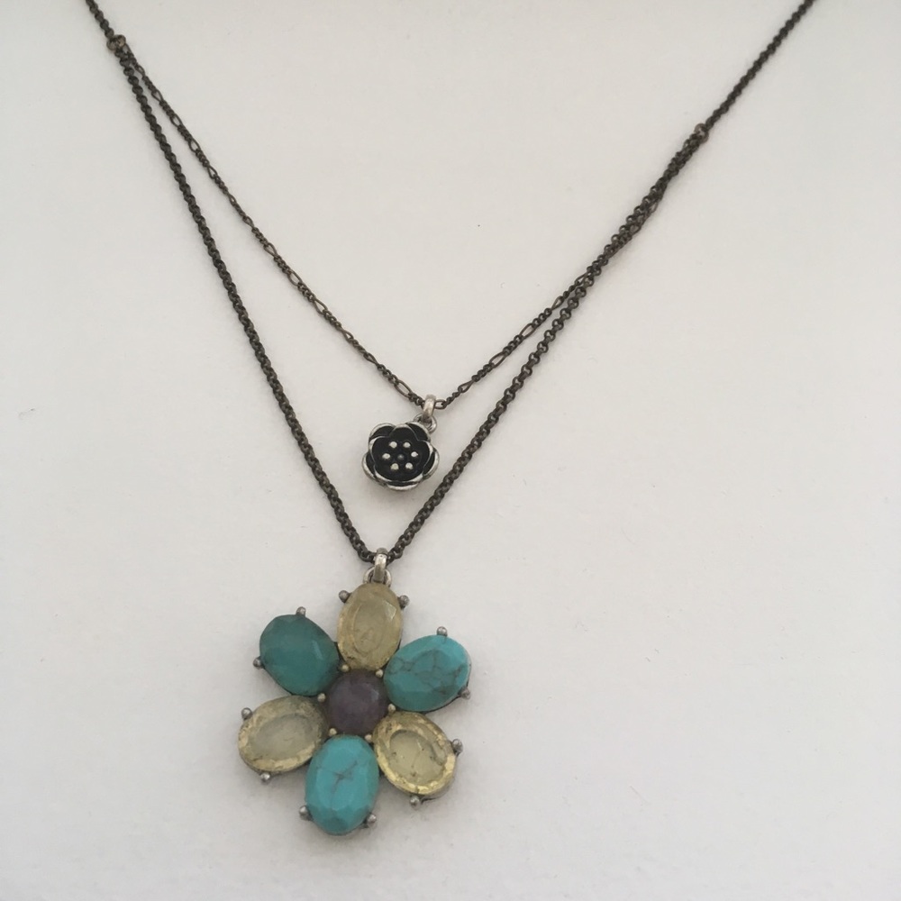 Flower necklace 🌻