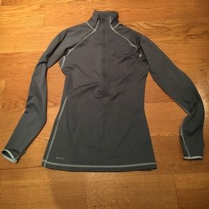 Nike pro dri-fit jacket