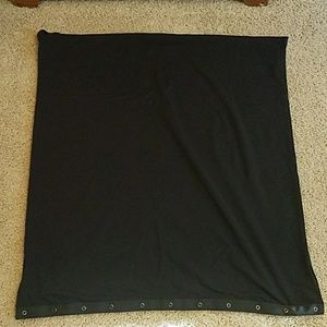 Solid black Lululemon Vinyasa Scarf EUC